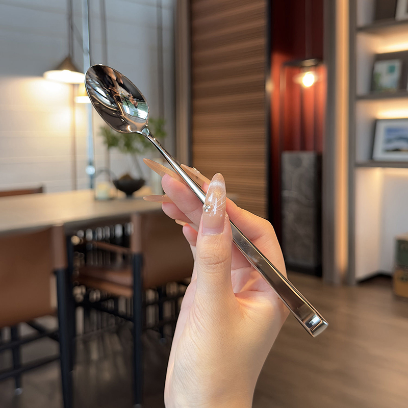 ملعقة كورية من الفولاذ المقاوم - مراجعة Korean Kitchen Gadgets وسعره